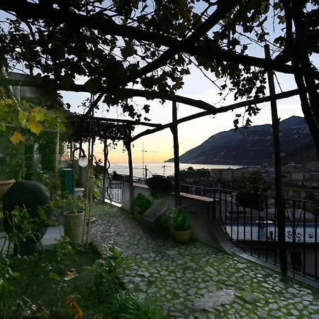 Apartment La Casetta - Breathtaking View & Total Relaxation